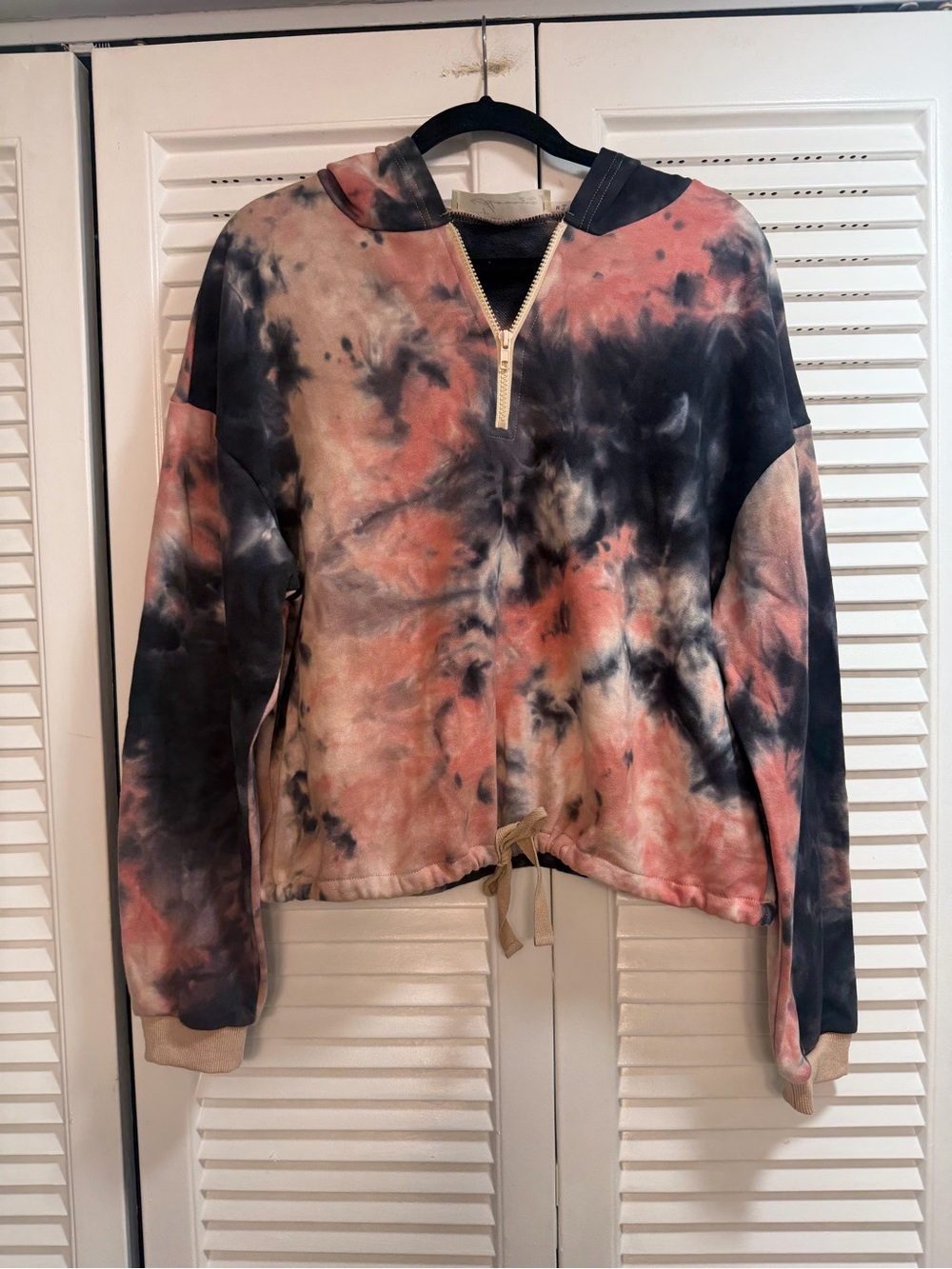 Vintage Havana Tie-Dye Half-Zip Hoodie in Pink & Black